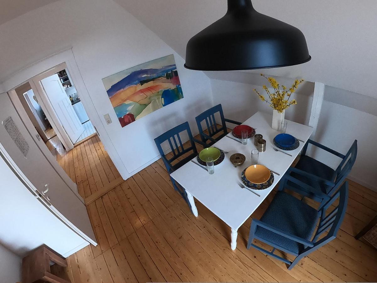 Zentrale Grosse Ferienwohnung -94Qm- Oldenburg - Bettwaesche Und Handtuecher Sind Vorhanden Esterno foto